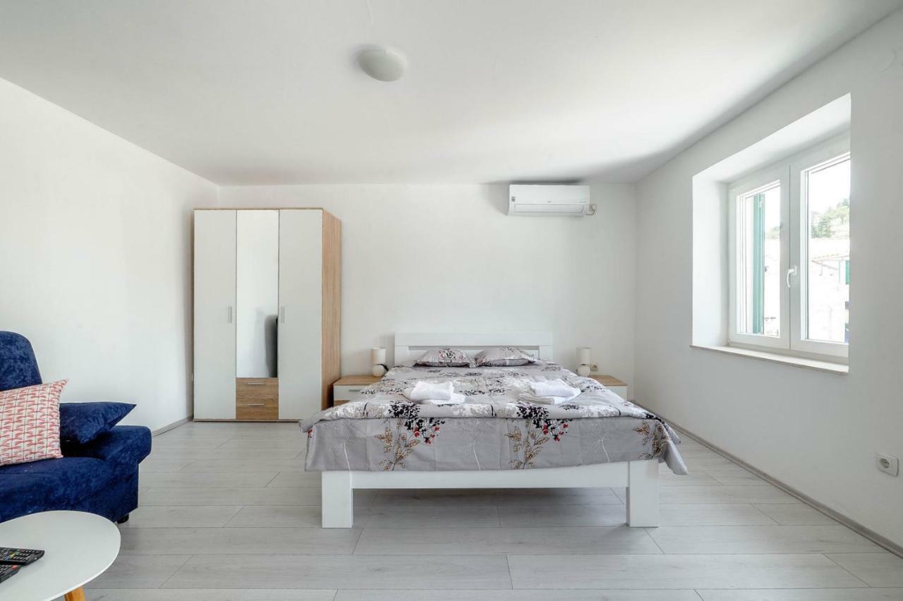 Apartments Nada Tribunj  Luaran gambar