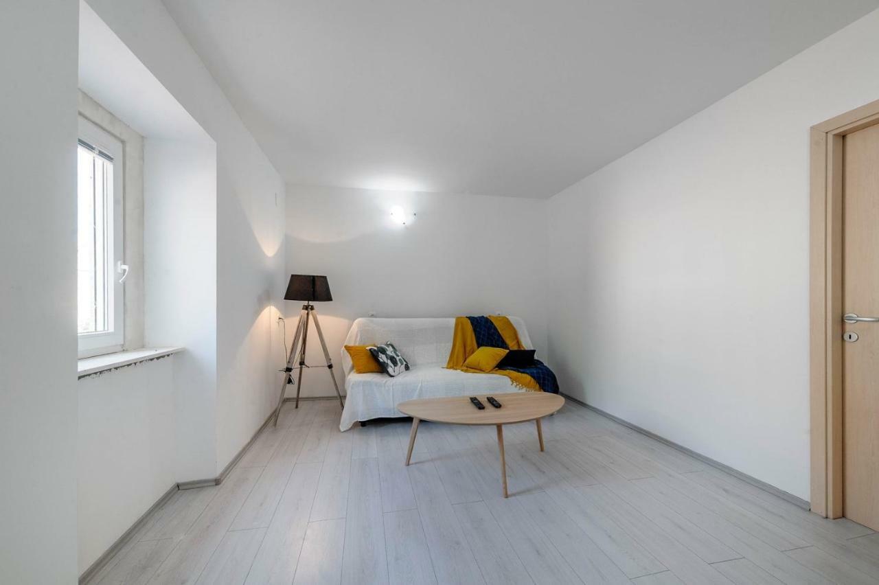 Apartments Nada Tribunj  Luaran gambar