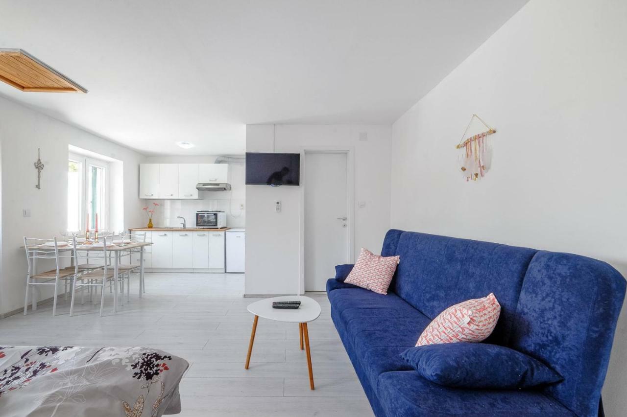 Apartments Nada Tribunj  Luaran gambar