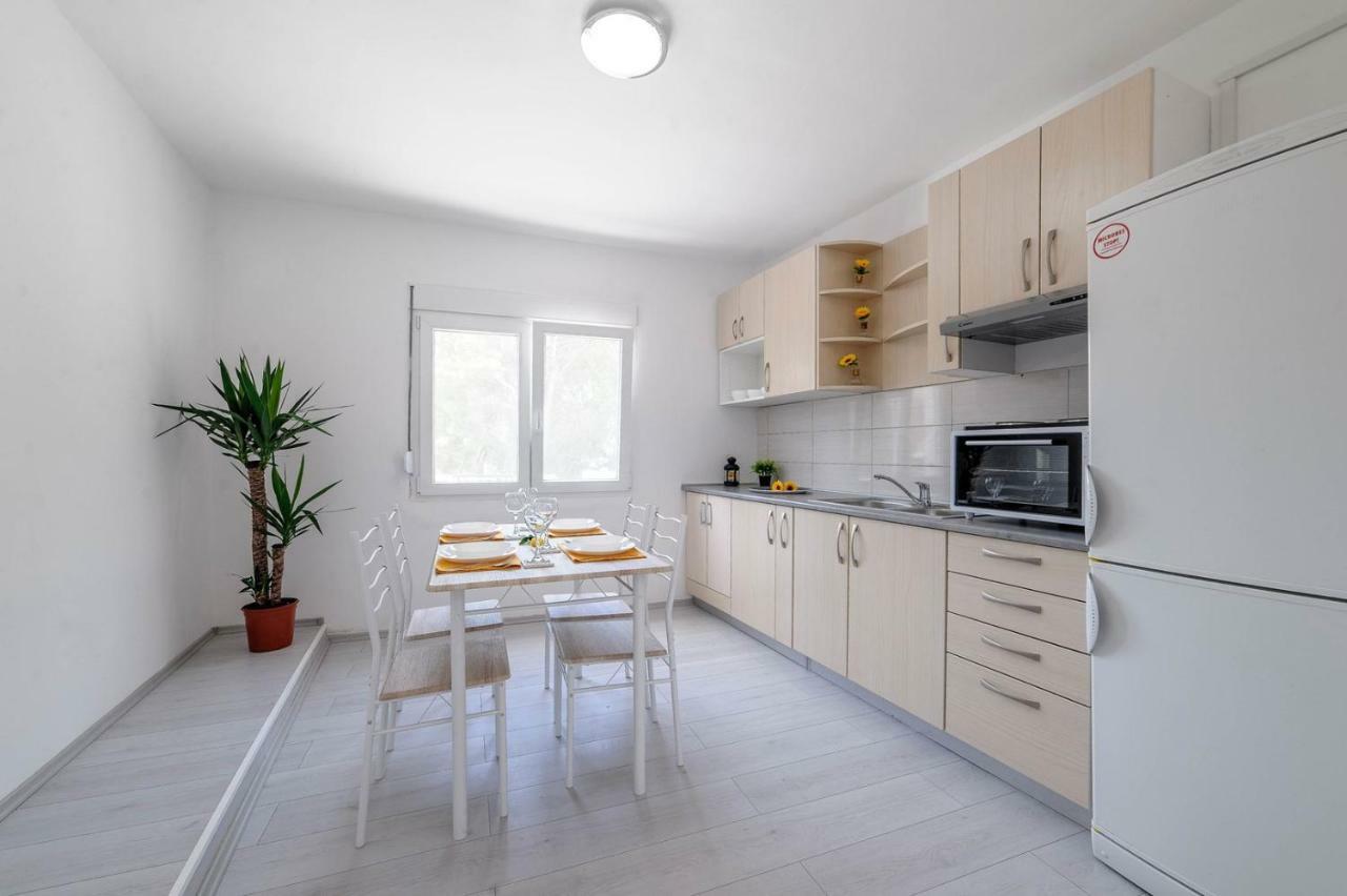 Apartments Nada Tribunj  Luaran gambar