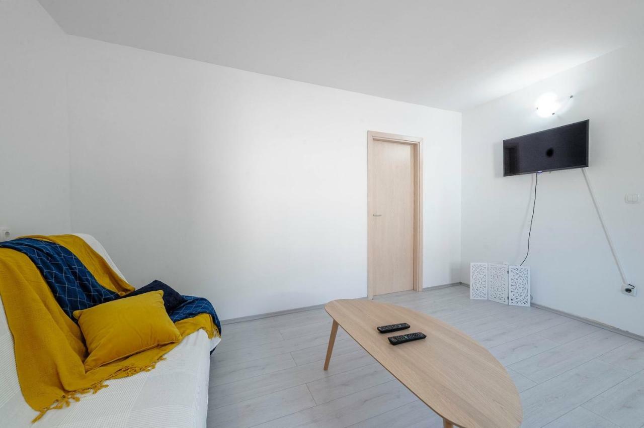 Apartments Nada Tribunj  Luaran gambar