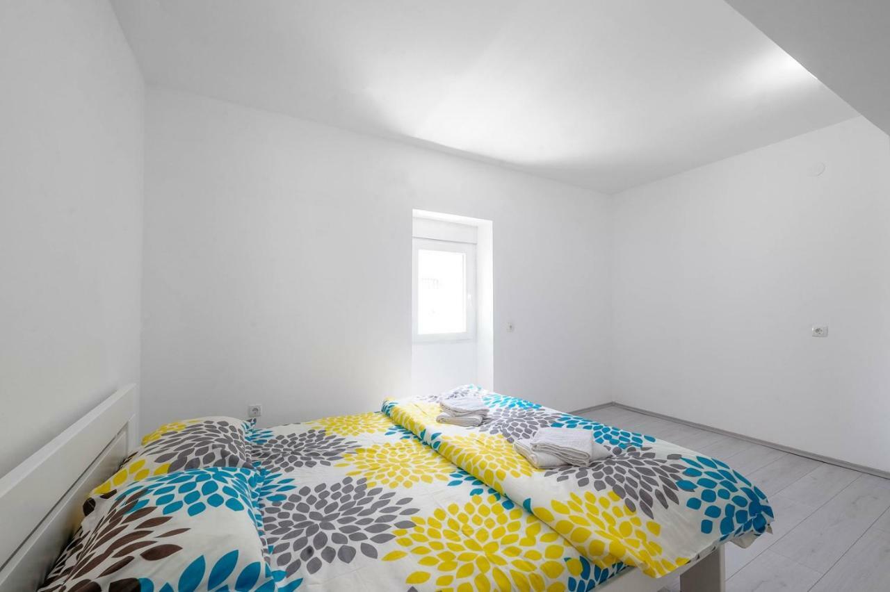 Apartments Nada Tribunj  Luaran gambar